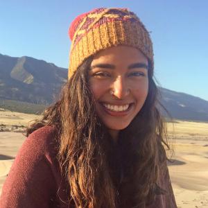image of field tech Yasmine Hentati image of field tech Yasmine Hentati